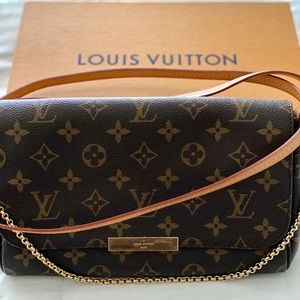 Louis Vuitton Favorite MM Crossbody